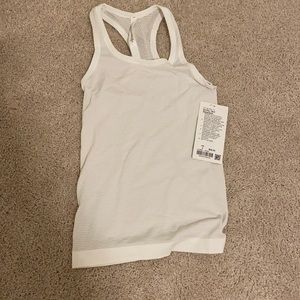 Lululemon White Swiftly Tank New With Tag Size 2